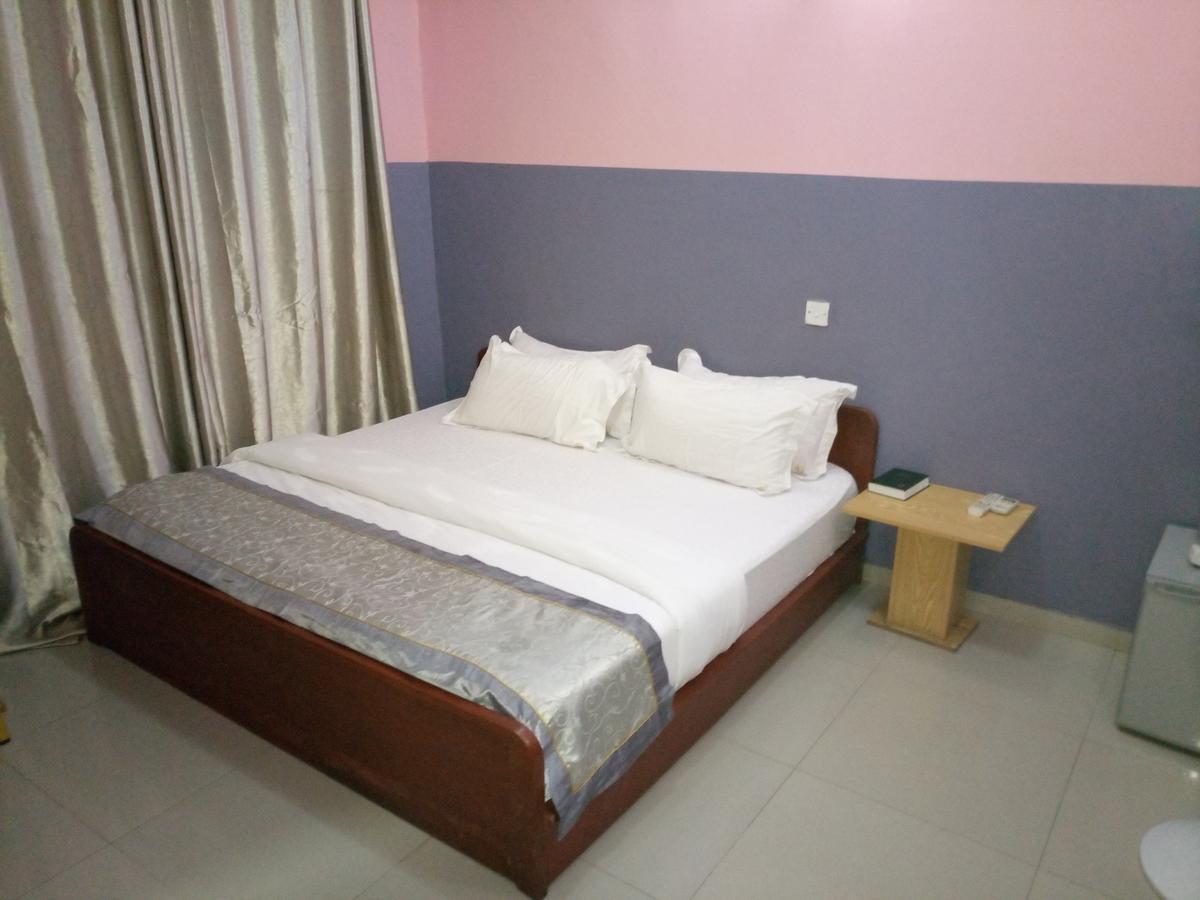 Glorious Hotel & Suites Ikotun Luaran gambar