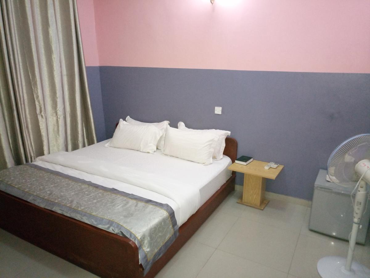 Glorious Hotel & Suites Ikotun Luaran gambar