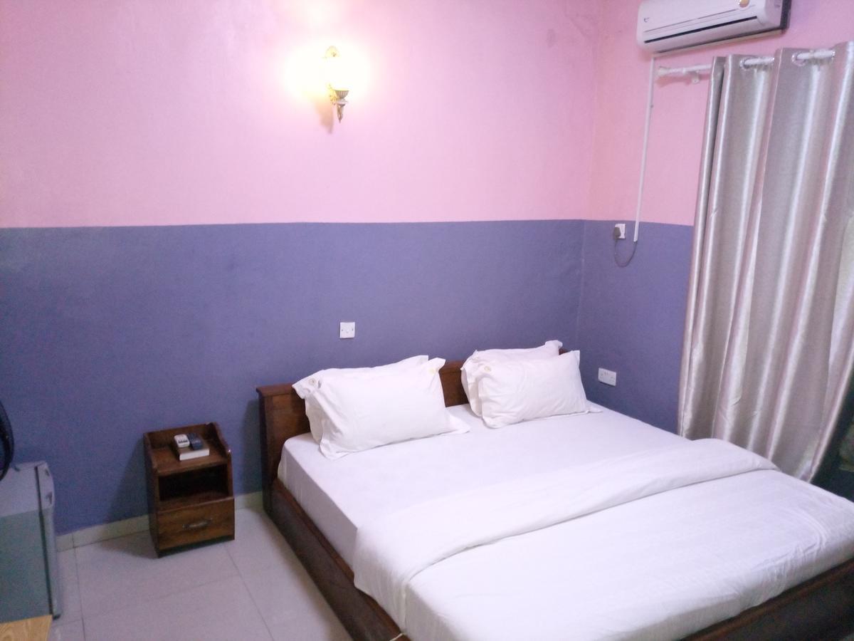 Glorious Hotel & Suites Ikotun Luaran gambar