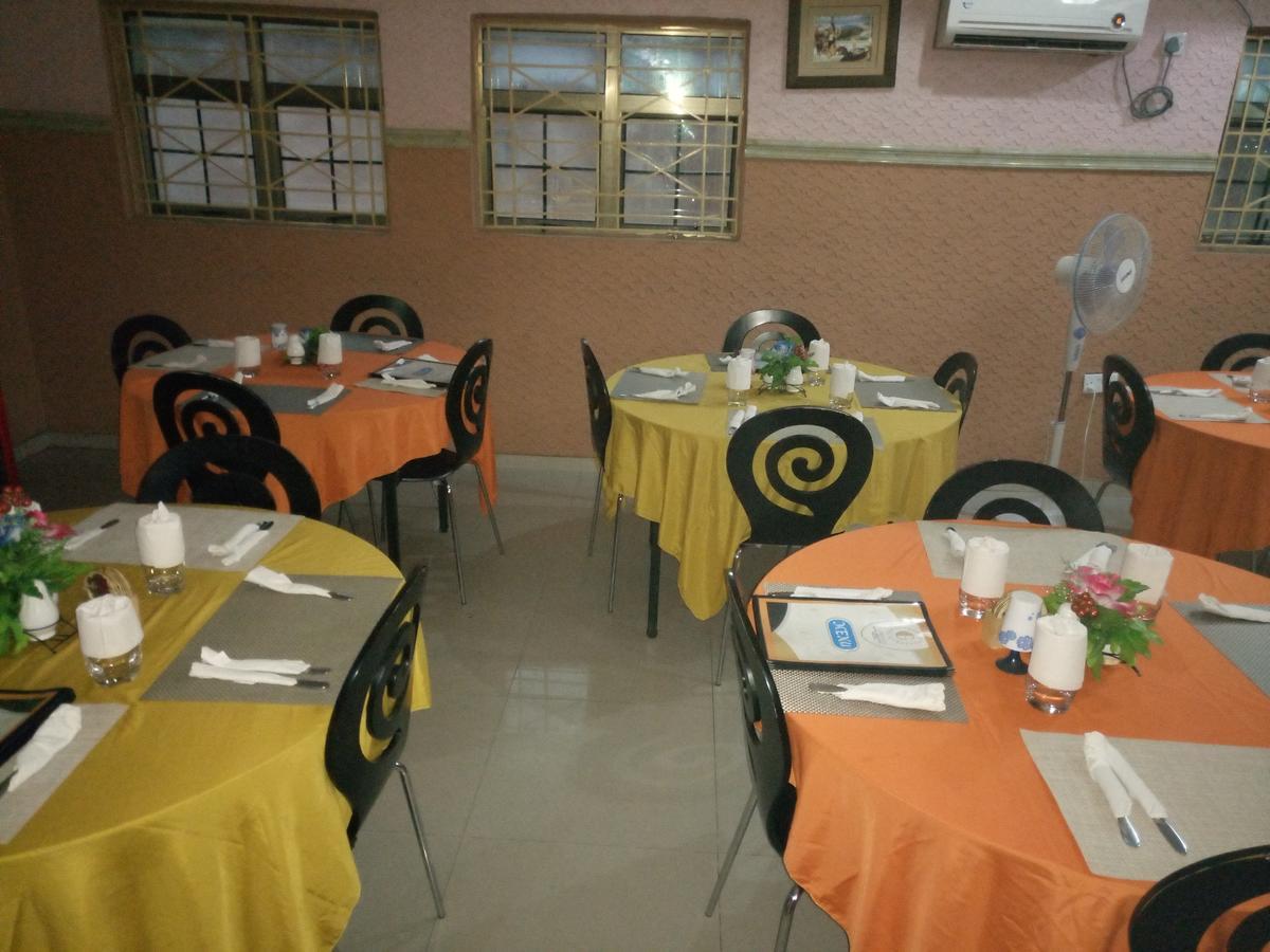Glorious Hotel & Suites Ikotun Luaran gambar