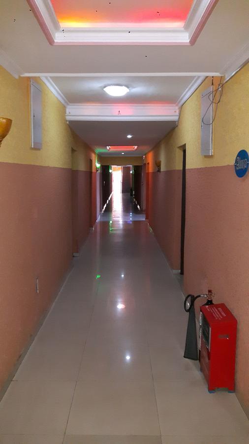 Glorious Hotel & Suites Ikotun Luaran gambar